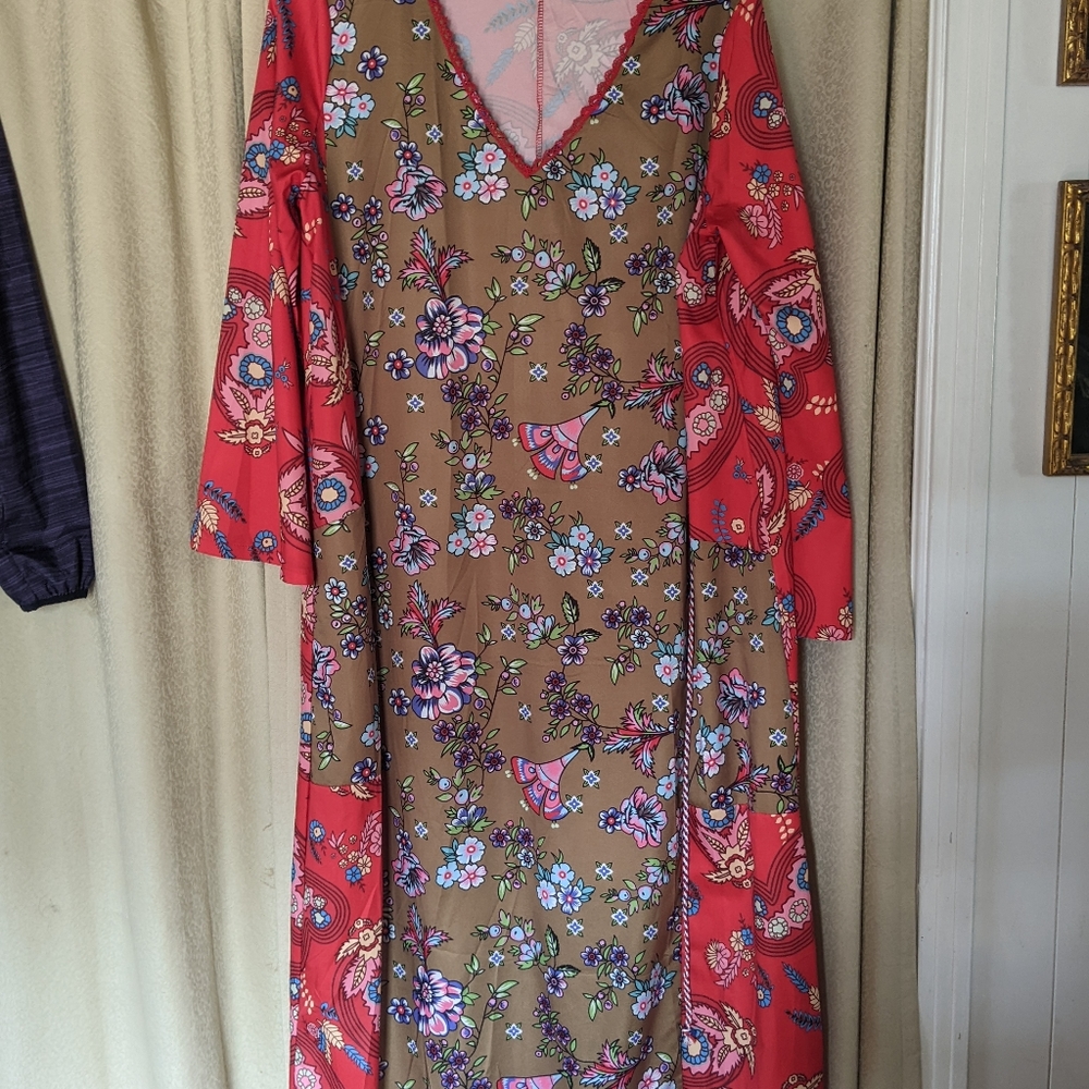 Otter Cove Maxi Dress